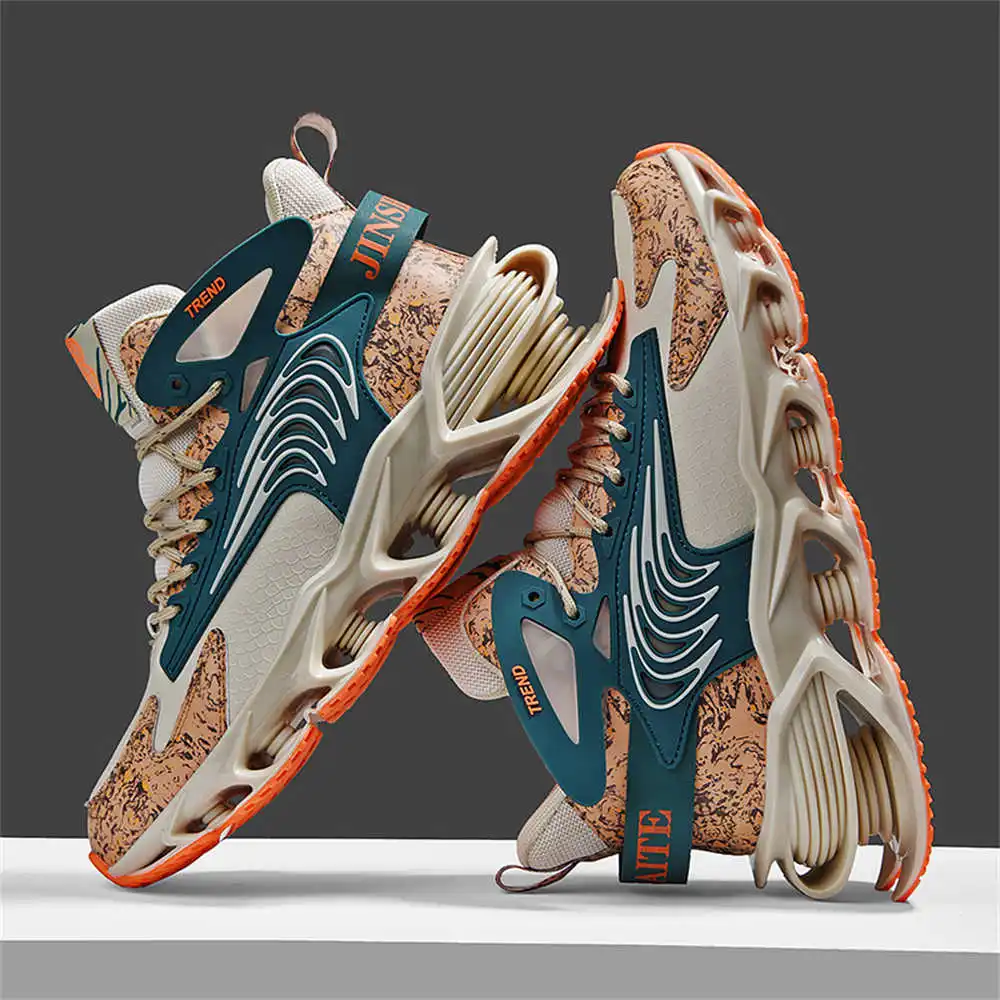 Badminton Youth - أحذية رياضية للجري متوسطة الحجم غير