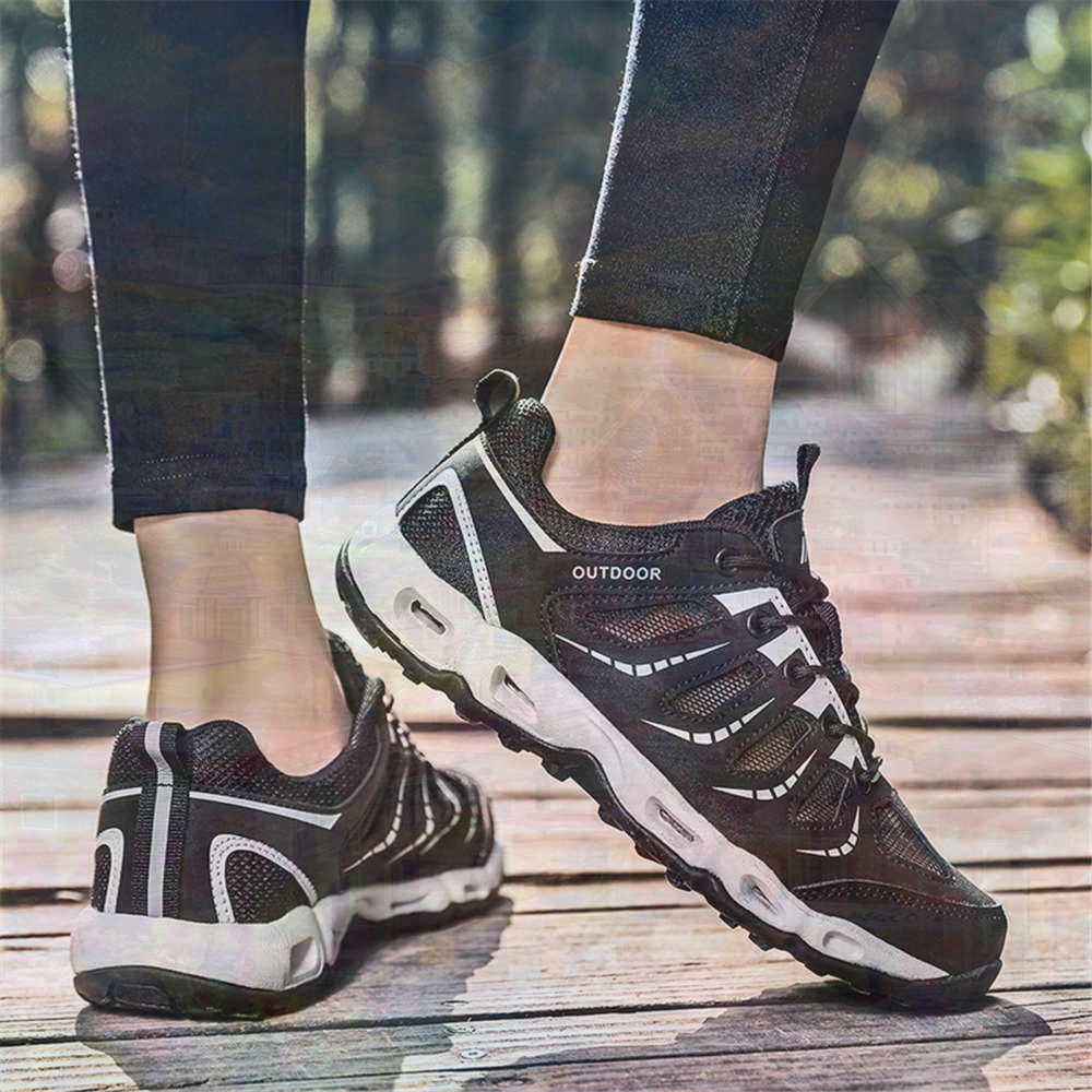 أحذية رياضية صيفية ذات طرف مست - مراجعة Badminton Youth وسعره